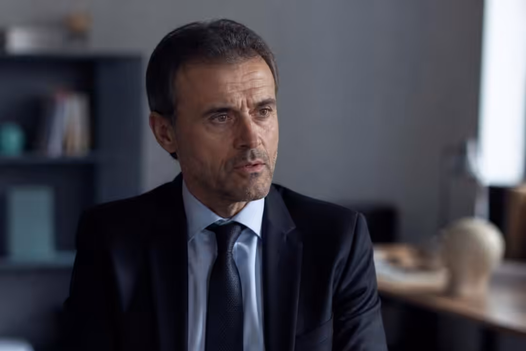 un orthophoniste de raimbeaucourt, déjà condamné pour agression sexuelle, est à nouveau confronté à de nouvelles accusations, suscitant une vive inquiétude dans la communauté.