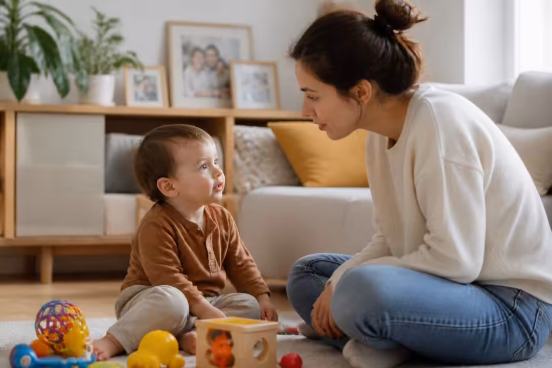 découvrez les signes à surveiller si votre enfant ne parle pas encore, quand s'inquiéter et les conseils pour consulter un spécialiste au bon moment.