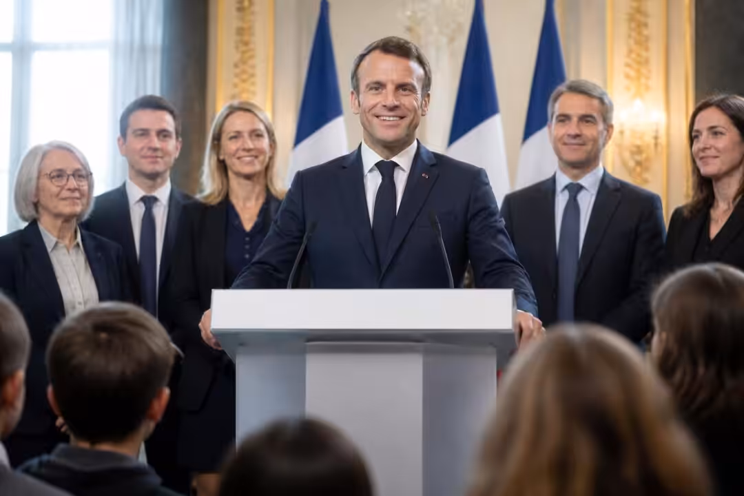 découvrez le plan de financement annoncé par macron pour créer des centres spécialisés visant à protéger et soutenir les enfants victimes de violences.